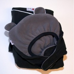 MaM ochranná kapsa zimná kolekcia 2013 čierna - šedé medvedie uši